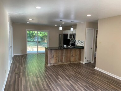 707 Moriston Rd, Fayetteville, NC 28314 - photo 5