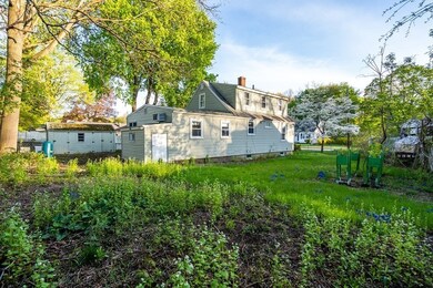 18 Beaconsfield St, Lawrence, MA 01843 - photo 5