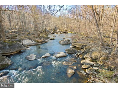 1633 Swamp Creek Rd, Pennsburg, PA 18073 - photo 5