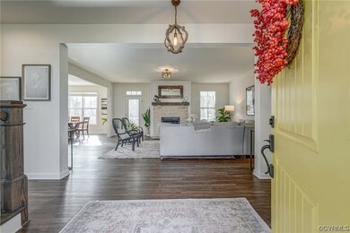 13113 Wheatley Ct, Midlothian, VA 23113 - photo 4