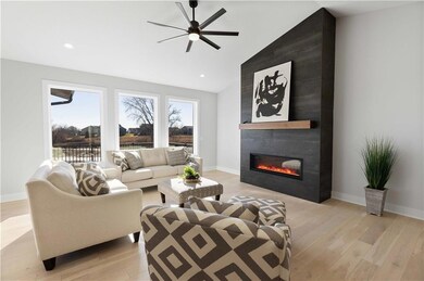 9638 Watermeadow Cir, Johnston, IA 50131 - photo 6