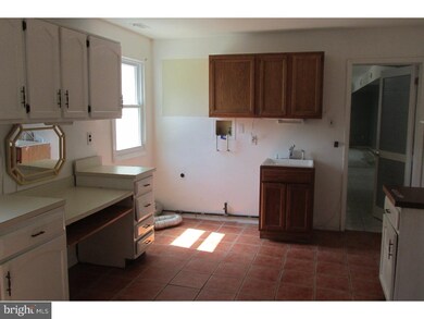 30 Plumstead Rd, Sewell, NJ 08080 - photo 4