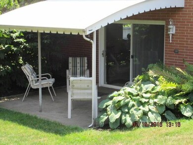 232 E.. Greer Drive 039
