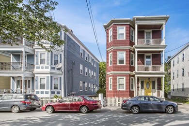 7 English St unit 3, Salem, MA 01970 - photo 2