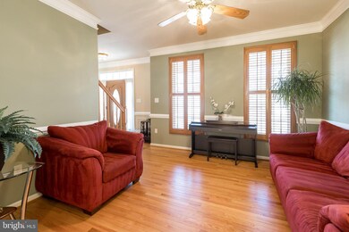 10205 Stagecoach Dr, Hagerstown, MD 21740 - photo 6