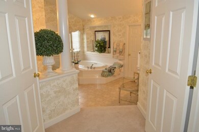 822 Queens Park Dr, Owings Mills, MD 21117 - photo 6