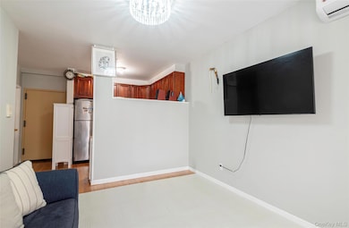 175-26 89th Ave unit D, Jamaica, NY 11432 - photo 6