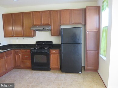16762 Blackjack Oak Ln unit 45, Woodbridge, VA 22191 - photo 2