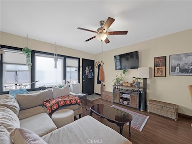 933 E 1st St unit 7, Long Beach, CA 90802 - photo 7