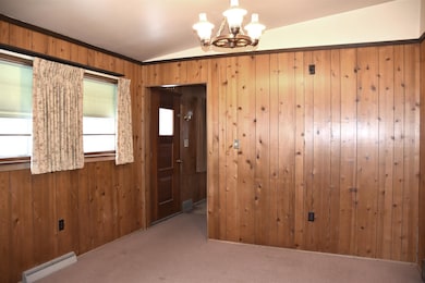 16 Pond St, Barre, VT 05641 - photo 3