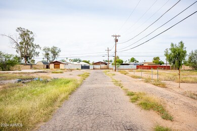 Road Looking North