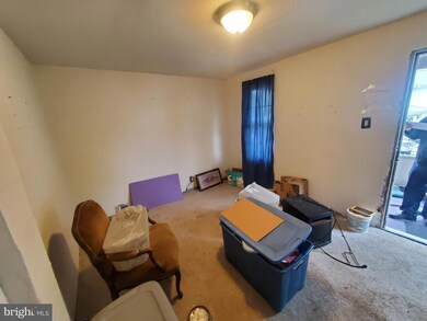 519 N Garfield Ave, Scranton, PA 18504 - photo 3