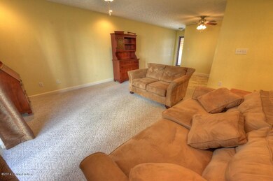 11907 Tazwell Dr 2 4