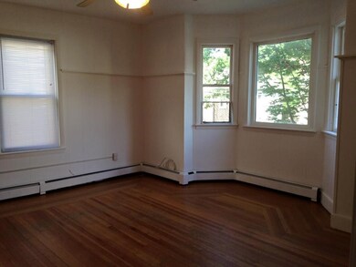 95 Oakland Ave, Providence, RI 02908 - photo 5