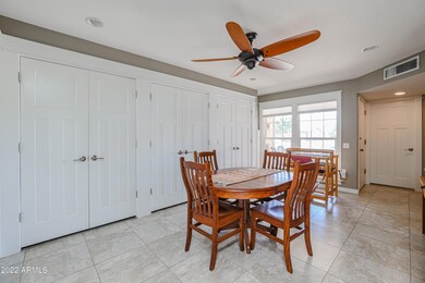 10818 W Santa fe Dr, Sun City, AZ 85351 - photo 6