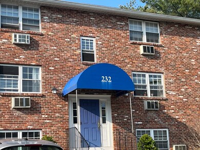 232 Low St unit 1, Newburyport, MA 01950 - photo 5