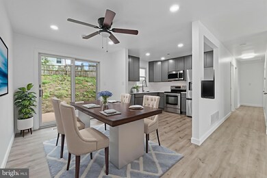 415 Grove Ridge Ct, Linthicum Heights, MD 21090 - photo 4