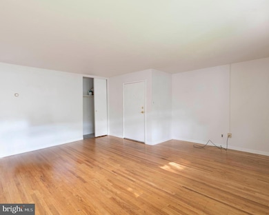 Valley House Condominiums unit C202, Doylestown, PA 18901 - photo 5