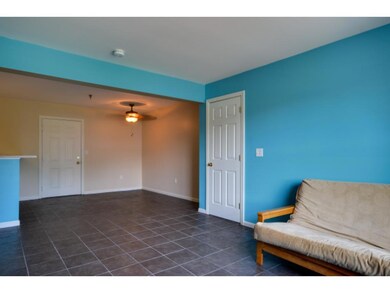 372 Hildred Dr unit 372, Burlington, VT 05401 - photo 6