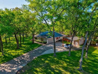 200 Modoc Trail, Gainesville, TX 76240 - photo 4