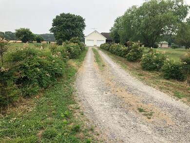 Driveway from Seaside Road
