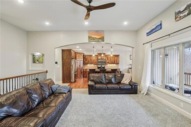 1209 Holland Square, Warrensburg, MO 64093 - photo 6