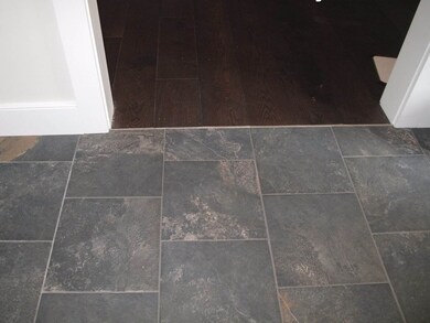 288 S Main St unit 4C, Stowe, VT 05672 - photo 3