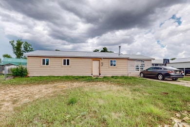 828 W Roybal Dr, Las Vegas, NM 87701 - photo 2