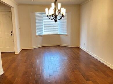 1042 Chamboard Ln, Houston, TX 77018 - photo 6