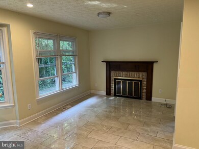 1164 Jeffrey Dr, Crofton, MD 21114 - photo 7