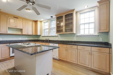 1402 W Downer Place, Aurora, IL 60506 - photo 3