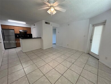 620 S Park Rd unit 152, Hollywood, FL 33021 - photo 3