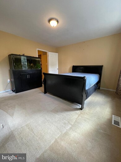 319 Hillside Terrace, Hyattsville, MD 20785 - photo 7