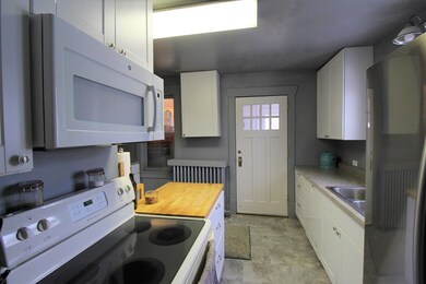 Kitchen 4th Ave