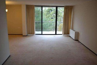 Strath Haven Condominiums unit 1028, Swarthmore, PA 19081 - photo 3