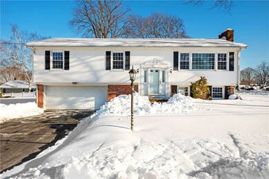 27 Cadoret Dr, Cumberland, RI 02864 - photo 3