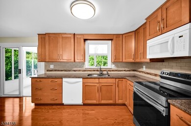 15 Alps Rd, Hewitt, NJ 07421 - photo 7