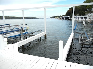 Boat slip #7 on right sidwe