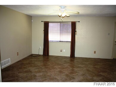 912 Edwards St, Copperas Cove, TX 76522 - photo 3