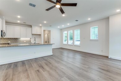 7613 Reis Ln, North Richland Hills, TX 76182 - photo 6