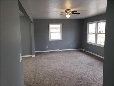 801 W Main St, Odessa, MO 64076 - photo 6