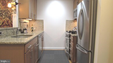 739 Newton Place NW unit 202, Washington, DC 20010 - photo 4