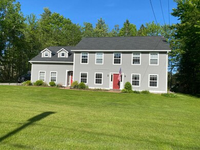 12 Cromwell Dr, Orono, ME 04473 - photo 5