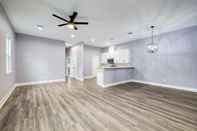 1014 Junell St unit B, Houston, TX 77088 - photo 2