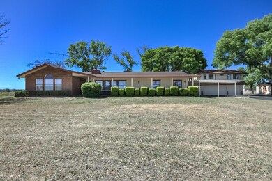 3307 W Papermill Rd-5
