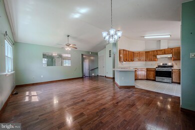 55 Charles Dr, New Castle, DE 19720 - photo 5