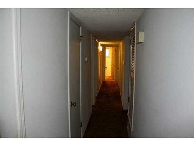 10561 Greenway Ave, El Paso, TX 79925 - photo 4