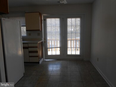 44677 Saint Andrews Church Rd unit D, California, MD 20619 - photo 5