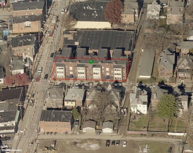 700Franklin