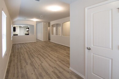 1509 Mark Ln, Ennis, TX 75119 - photo 2